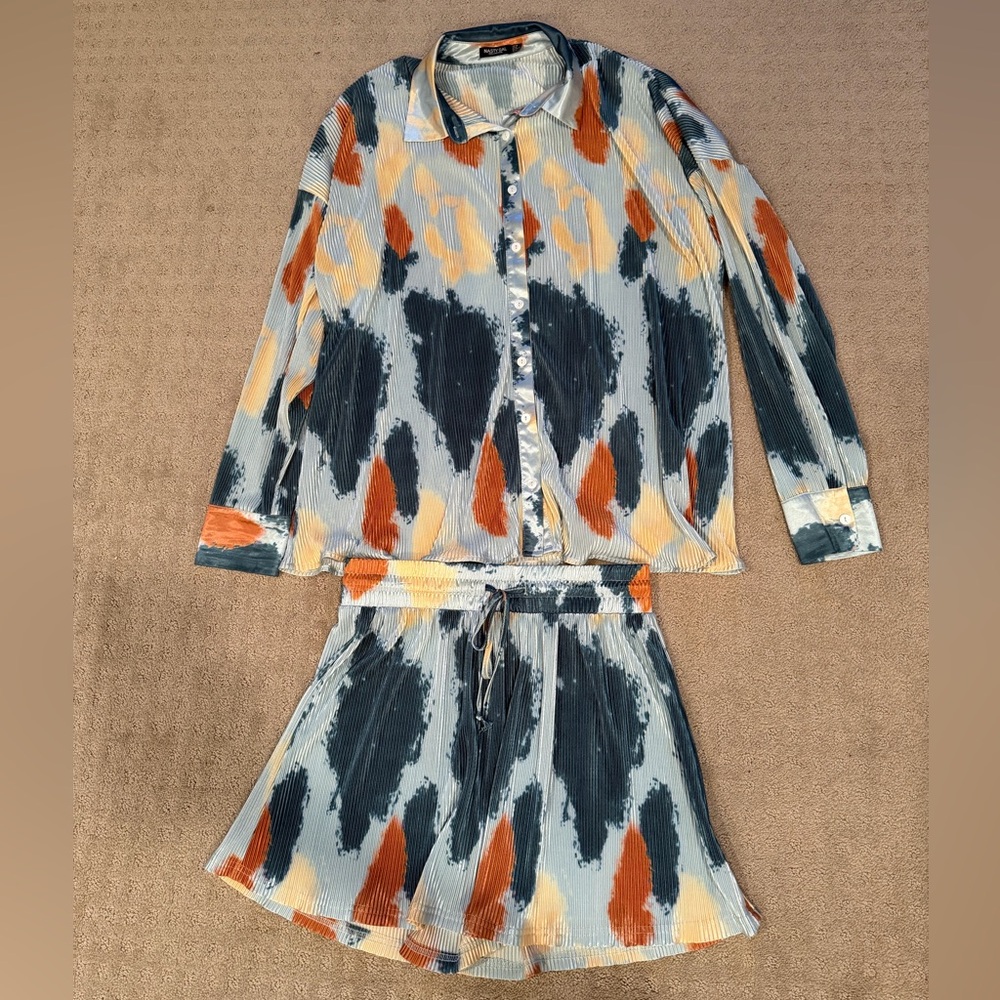 Nasty Gal Plisse Co Ord Abstract Print Oversized Shirt & Shorts Set